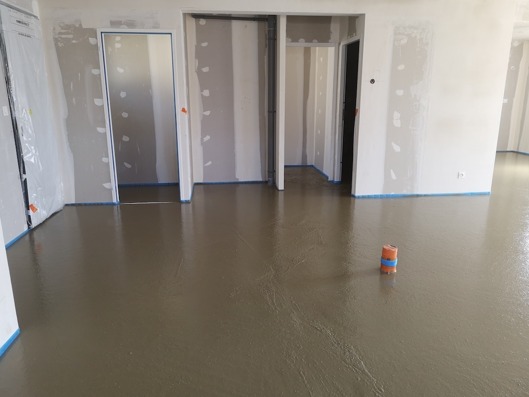 You are currently viewing Chape liquide à Sénissiat 01590