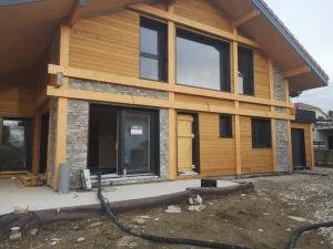 Lire la suite à propos de l’article Chape liquide à Cessy 01170